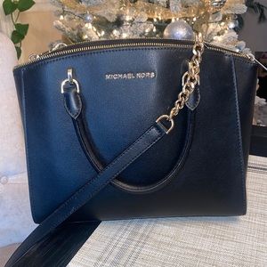 Black authentic Michael Kors bag! Gently used.